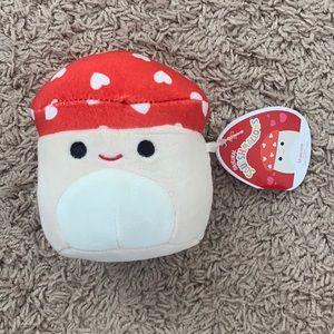 Malcom Mushroom Squishmallow
